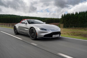 Aston Martin Vantage Roadster Bilder