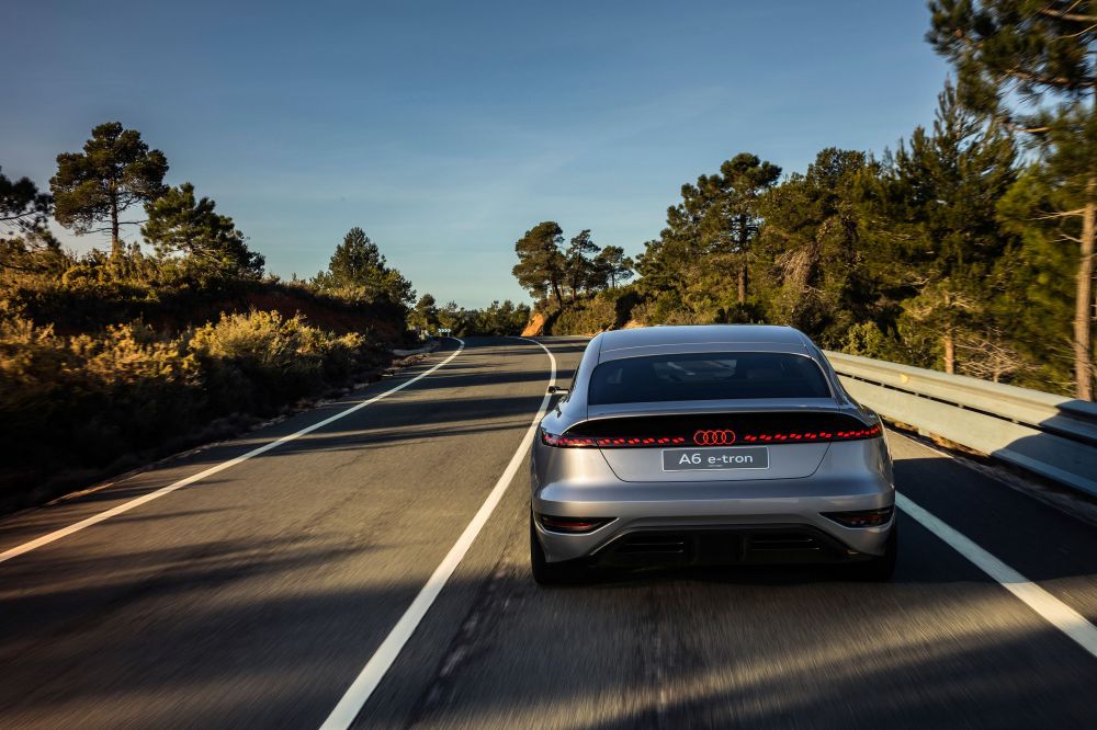 audi a6 etron concept 02