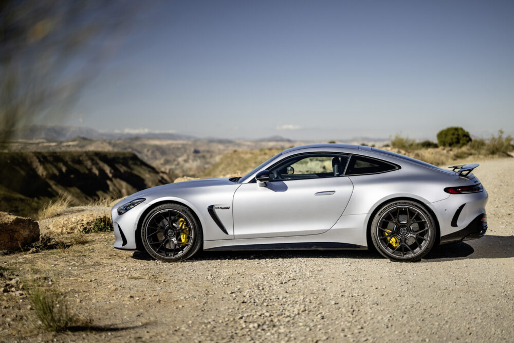 Mercedes Benz Amg Gt Coupe 2